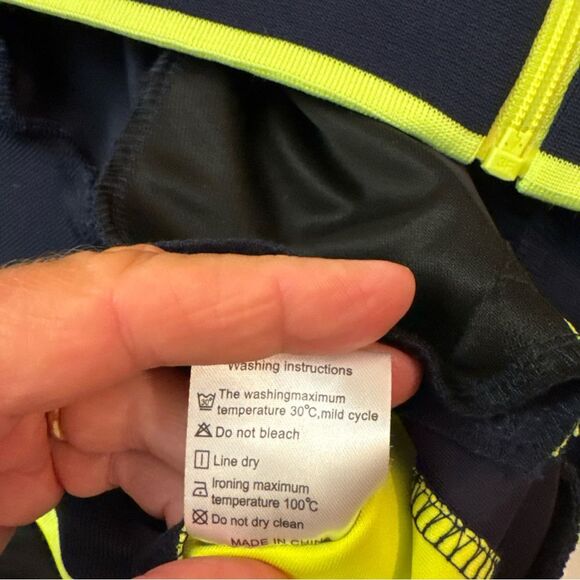 Source Unknown Black and Neon Yellow Performance Jacket - Picture 12 of 12